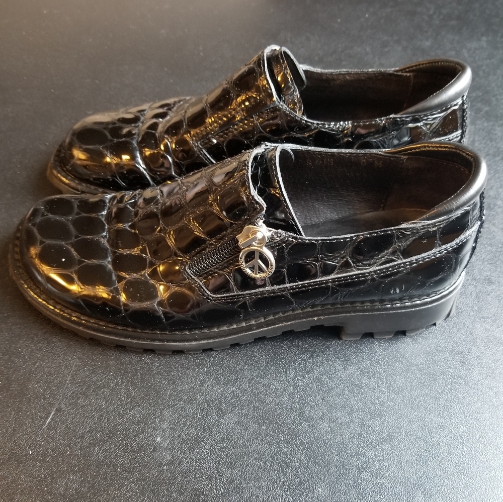 NWOT Donald j pliner sport black shoes